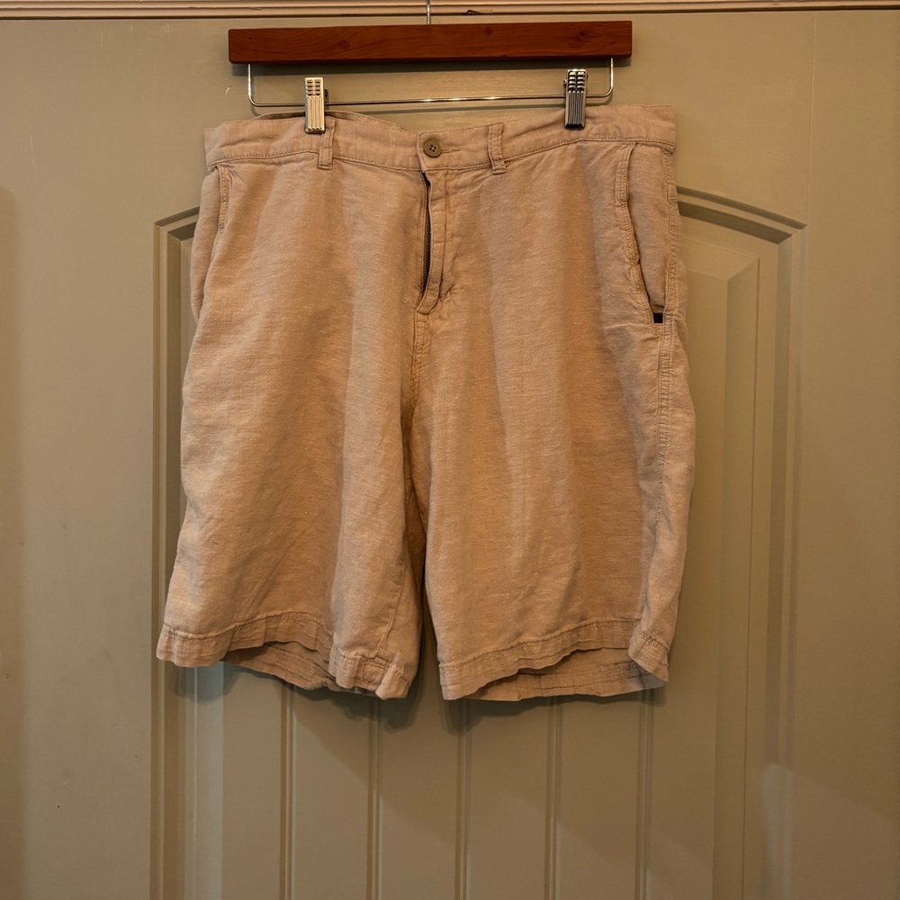 PATAGONIA Tan Shorts